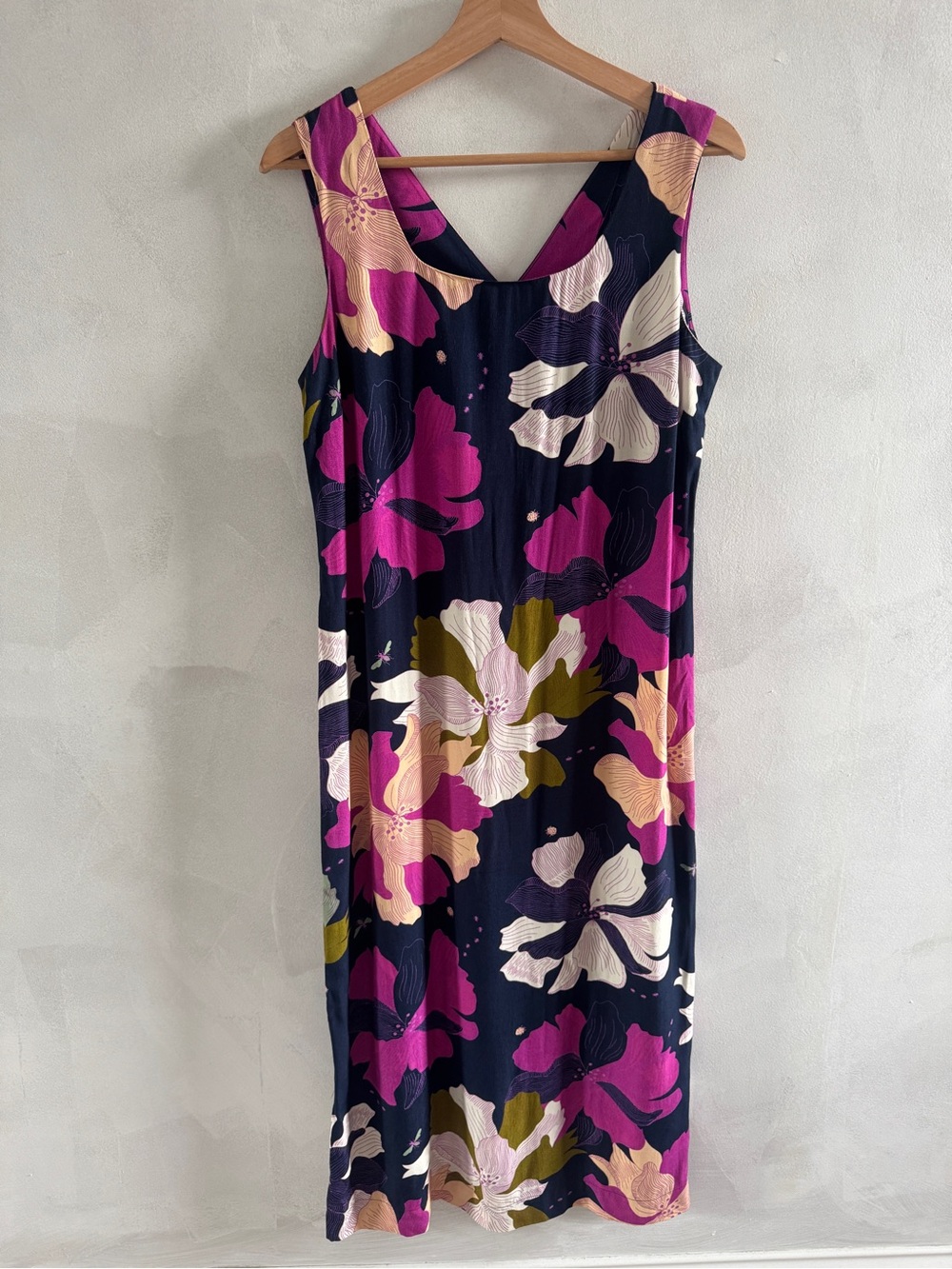 Navy Floral Sleeveless Midi Dress with Bold Floral Print
